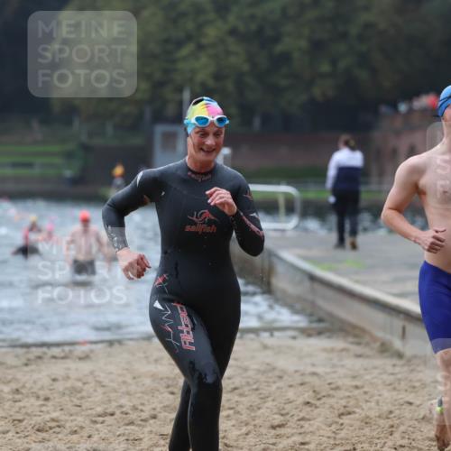 13.09.2026 - Stadtparktriathlon Mo-Foto http://msf.ph/oto/10252407 13.09.2026 09:46:31 Schwimmen 215, 217, 310, 312, 336 meine-sportfotos.de