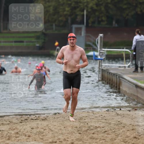 13.09.2026 - Stadtparktriathlon Mo-Foto http://msf.ph/oto/10252419 13.09.2026 09:46:40 Schwimmen 215, 217, 239, 285, 310, 331, 339 meine-sportfotos.de