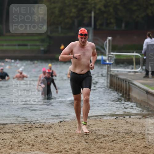 13.09.2026 - Stadtparktriathlon Mo-Foto http://msf.ph/oto/10252421 13.09.2026 09:46:41 Schwimmen 215, 217, 239, 285, 310, 331, 339 meine-sportfotos.de