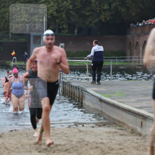 13.09.2026 - Stadtparktriathlon Mo-Foto http://msf.ph/oto/10252433 13.09.2026 09:46:48 Schwimmen 220, 238, 239, 247, 285, 287, 300, 310, 331, 339 meine-sportfotos.de