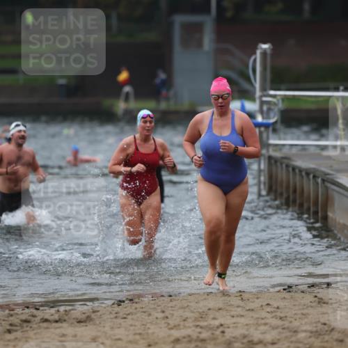 13.09.2026 - Stadtparktriathlon Mo-Foto http://msf.ph/oto/10252438 13.09.2026 09:46:52 Schwimmen 220, 238, 239, 247, 287, 300, 301, 331, 339 meine-sportfotos.de
