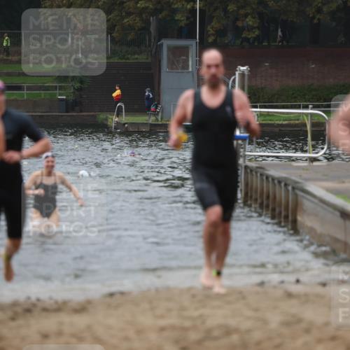 13.09.2026 - Stadtparktriathlon Mo-Foto http://msf.ph/oto/10252448 13.09.2026 09:46:59 Schwimmen 220, 238, 247, 262, 287, 300, 301 meine-sportfotos.de