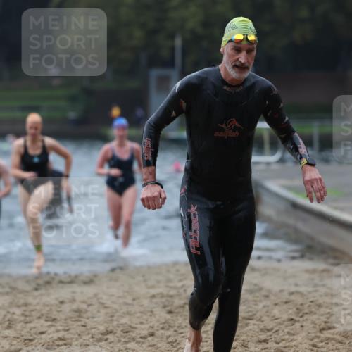 13.09.2026 - Stadtparktriathlon Mo-Foto http://msf.ph/oto/10252469 13.09.2026 09:47:16 Schwimmen 213, 256, 258, 273, 322, 324, 329, 341 meine-sportfotos.de