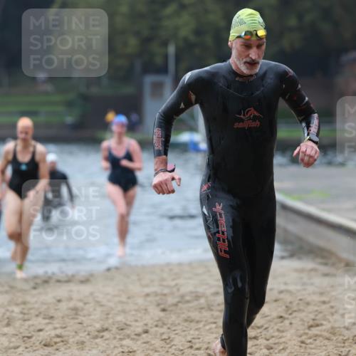 13.09.2026 - Stadtparktriathlon Mo-Foto http://msf.ph/oto/10252470 13.09.2026 09:47:17 Schwimmen 213, 256, 258, 273, 322, 324, 329, 341 meine-sportfotos.de