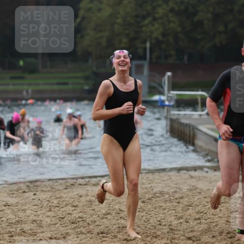 13.09.2026 - Stadtparktriathlon Mo-Foto http://msf.ph/oto/10252490 13.09.2026 09:47:27 Schwimmen 213, 241, 256, 264, 326, 329, 332, 333, 341 meine-sportfotos.de