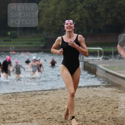 13.09.2026 - Stadtparktriathlon Mo-Foto http://msf.ph/oto/10252491 13.09.2026 09:47:27 Schwimmen 213, 241, 256, 264, 326, 329, 332, 333, 341 meine-sportfotos.de