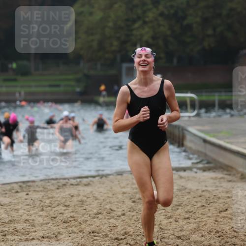 13.09.2026 - Stadtparktriathlon Mo-Foto http://msf.ph/oto/10252492 13.09.2026 09:47:28 Schwimmen 241, 256, 264, 326, 329, 332, 333, 341 meine-sportfotos.de