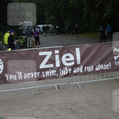 13.09.2026 - Stadtparktriathlon Patografie http://msf.ph/oto/10252503 13.09.2026 08:48:51 Ziel  meine-sportfotos.de