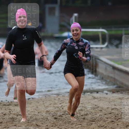 13.09.2026 - Stadtparktriathlon Mo-Foto http://msf.ph/oto/10252504 13.09.2026 09:47:33 Schwimmen 241, 264, 323, 326, 332, 333 meine-sportfotos.de