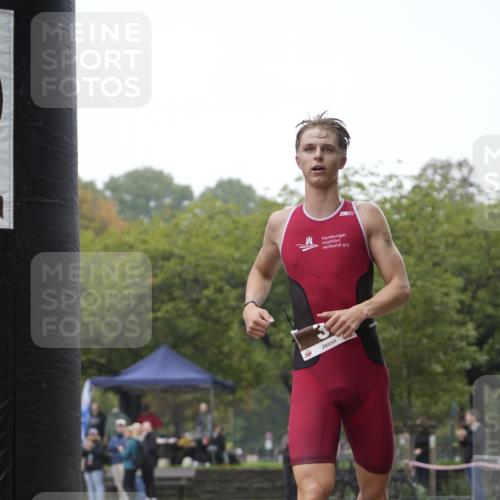 13.09.2026 - Stadtparktriathlon Patografie http://msf.ph/oto/10252510 13.09.2026 09:33:35 Ziel 3 meine-sportfotos.de
