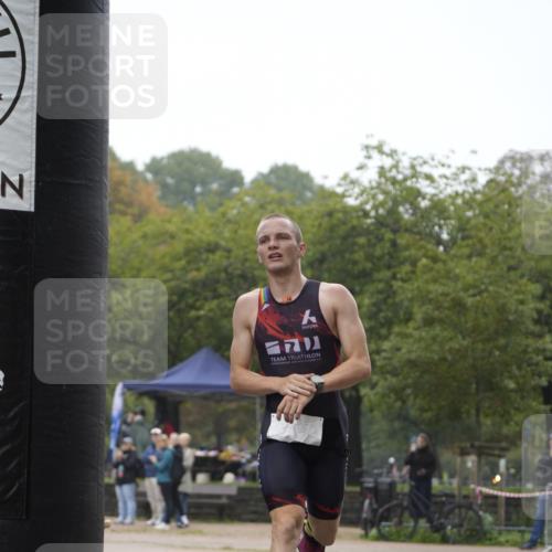 13.09.2026 - Stadtparktriathlon Patografie http://msf.ph/oto/10252513 13.09.2026 09:33:53 Ziel 8 meine-sportfotos.de