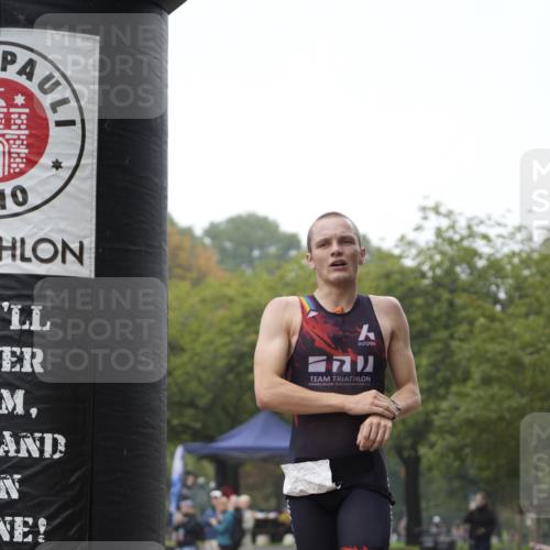13.09.2026 - Stadtparktriathlon Patografie http://msf.ph/oto/10252515 13.09.2026 09:33:54 Ziel 8 meine-sportfotos.de