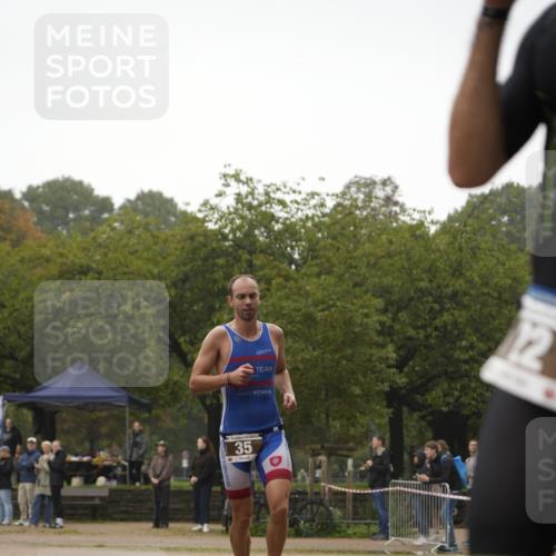 13.09.2026 - Stadtparktriathlon Patografie http://msf.ph/oto/10252534 13.09.2026 09:35:04 Ziel 35 meine-sportfotos.de