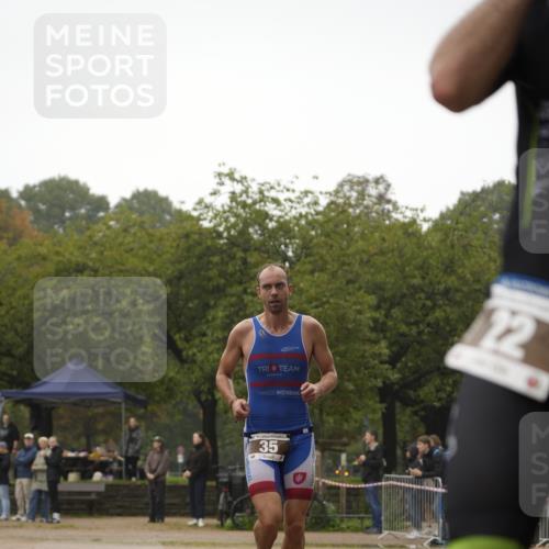 13.09.2026 - Stadtparktriathlon Patografie http://msf.ph/oto/10252536 13.09.2026 09:35:04 Ziel 35 meine-sportfotos.de