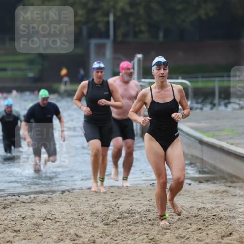 13.09.2026 - Stadtparktriathlon Mo-Foto http://msf.ph/oto/10252539 13.09.2026 09:47:44 Schwimmen 219, 286, 304, 308, 311, 323 meine-sportfotos.de