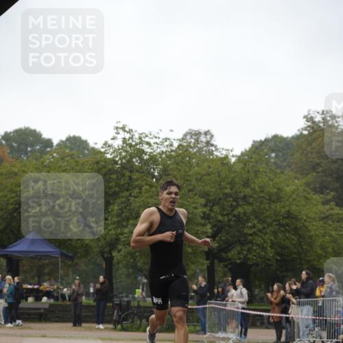 13.09.2026 - Stadtparktriathlon Patografie http://msf.ph/oto/10252553 13.09.2026 09:35:52 Ziel 15, 17, 31, 61 meine-sportfotos.de