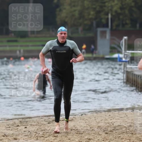 13.09.2026 - Stadtparktriathlon Mo-Foto http://msf.ph/oto/10252571 13.09.2026 09:47:53 Schwimmen 219, 233, 236, 286, 304, 311 meine-sportfotos.de