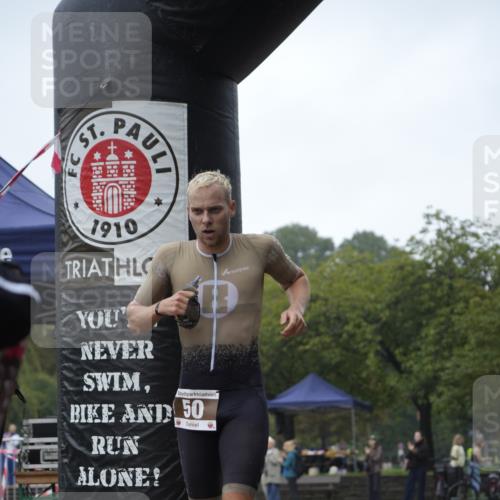 13.09.2026 - Stadtparktriathlon Patografie http://msf.ph/oto/10252573 13.09.2026 09:36:30 Ziel 7, 50 meine-sportfotos.de