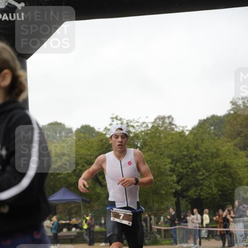 13.09.2026 - Stadtparktriathlon Patografie http://msf.ph/oto/10252580 13.09.2026 09:36:35 Ziel 7, 14, 50 meine-sportfotos.de