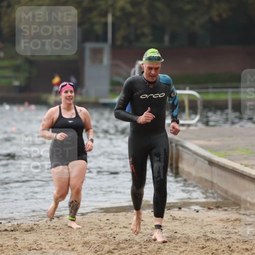 13.09.2026 - Stadtparktriathlon Mo-Foto http://msf.ph/oto/10252600 13.09.2026 09:48:04 Schwimmen 233, 236, 276 meine-sportfotos.de