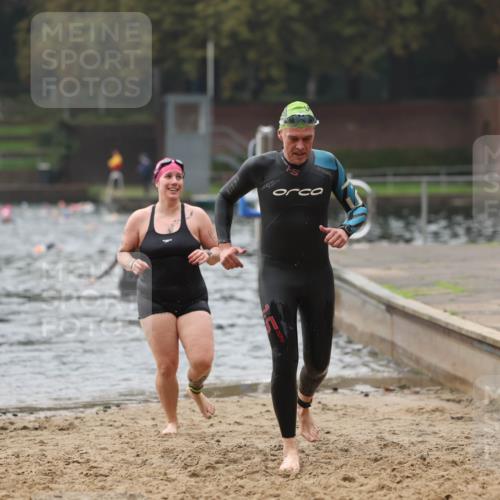 13.09.2026 - Stadtparktriathlon Mo-Foto http://msf.ph/oto/10252602 13.09.2026 09:48:04 Schwimmen 233, 236, 276 meine-sportfotos.de