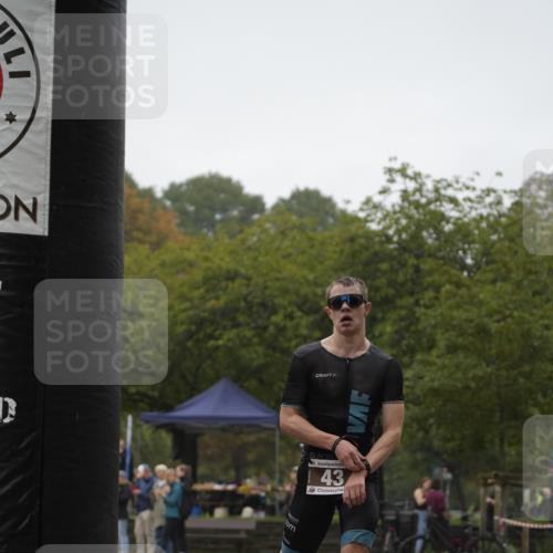 13.09.2026 - Stadtparktriathlon Patografie http://msf.ph/oto/10252603 13.09.2026 09:38:05 Ziel 43 meine-sportfotos.de