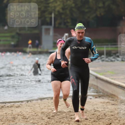 13.09.2026 - Stadtparktriathlon Mo-Foto http://msf.ph/oto/10252606 13.09.2026 09:48:05 Schwimmen 233, 236, 276 meine-sportfotos.de
