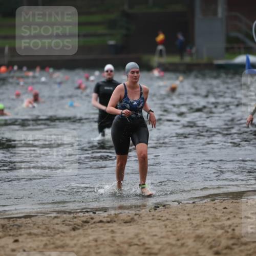 13.09.2026 - Stadtparktriathlon Mo-Foto http://msf.ph/oto/10252623 13.09.2026 09:48:20 Schwimmen 228, 289 meine-sportfotos.de