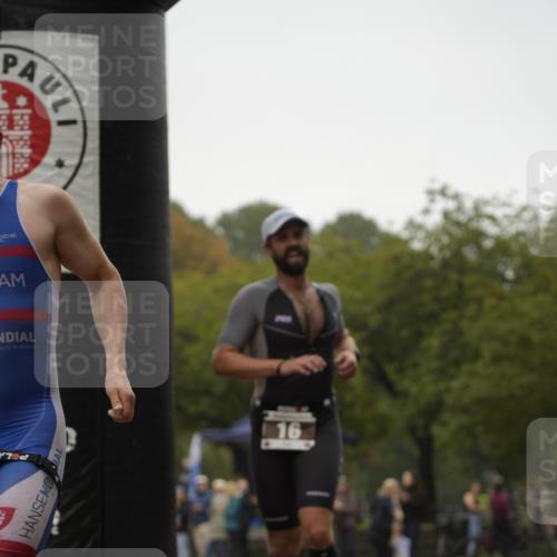 13.09.2026 - Stadtparktriathlon Patografie http://msf.ph/oto/10252636 13.09.2026 09:38:35 Ziel 16, 32 meine-sportfotos.de
