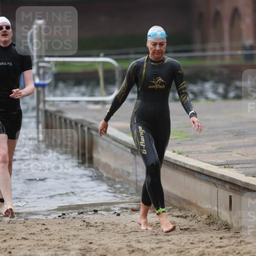 13.09.2026 - Stadtparktriathlon Mo-Foto http://msf.ph/oto/10252642 13.09.2026 09:48:28 Schwimmen 228, 278, 289 meine-sportfotos.de