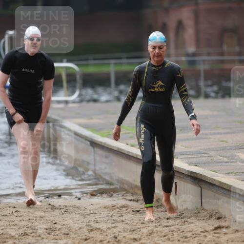 13.09.2026 - Stadtparktriathlon Mo-Foto http://msf.ph/oto/10252645 13.09.2026 09:48:29 Schwimmen 228, 278, 289 meine-sportfotos.de