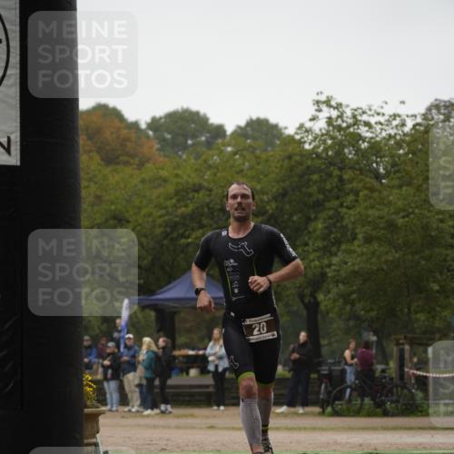 13.09.2026 - Stadtparktriathlon Patografie http://msf.ph/oto/10252660 13.09.2026 09:39:09 Ziel 20 meine-sportfotos.de