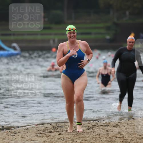 13.09.2026 - Stadtparktriathlon Mo-Foto http://msf.ph/oto/10252669 13.09.2026 09:48:42 Schwimmen 243, 246, 251, 261, 267, 302 meine-sportfotos.de