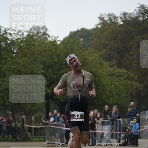 13.09.2026 - Stadtparktriathlon Patografie http://msf.ph/oto/10252709 13.09.2026 09:40:45 Ziel 47 meine-sportfotos.de