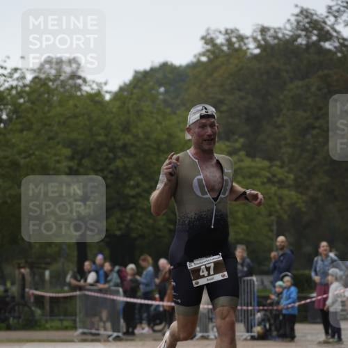 13.09.2026 - Stadtparktriathlon Patografie http://msf.ph/oto/10252712 13.09.2026 09:40:46 Ziel 47 meine-sportfotos.de