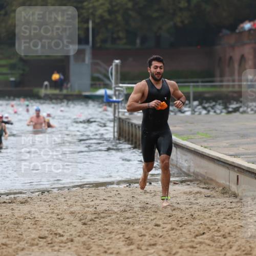 13.09.2026 - Stadtparktriathlon Mo-Foto http://msf.ph/oto/10252743 13.09.2026 09:49:03 Schwimmen 221, 229, 244, 249 meine-sportfotos.de