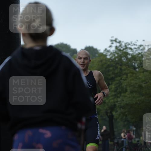 13.09.2026 - Stadtparktriathlon Patografie http://msf.ph/oto/10252744 13.09.2026 09:42:38 Ziel 19, 24 meine-sportfotos.de