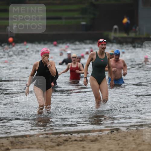 13.09.2026 - Stadtparktriathlon Mo-Foto http://msf.ph/oto/10252769 13.09.2026 09:49:09 Schwimmen 221, 229, 230, 244, 249, 328 meine-sportfotos.de