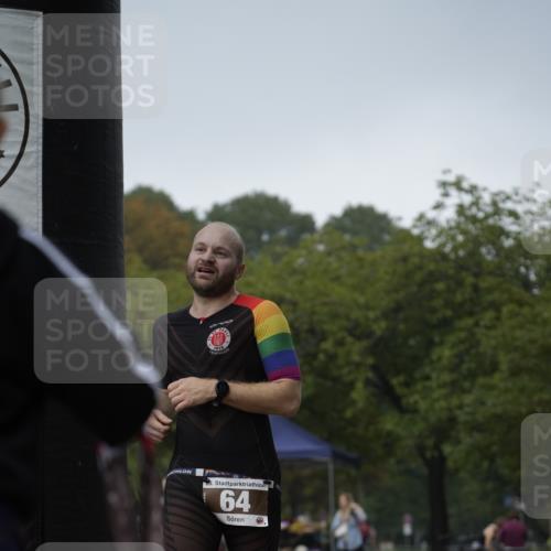 13.09.2026 - Stadtparktriathlon Patografie http://msf.ph/oto/10252777 13.09.2026 09:43:20 Ziel 64 meine-sportfotos.de