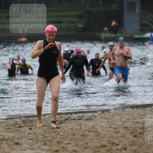 13.09.2026 - Stadtparktriathlon Mo-Foto http://msf.ph/oto/10252779 13.09.2026 09:49:14 Schwimmen 221, 230, 249, 270, 283, 328 meine-sportfotos.de