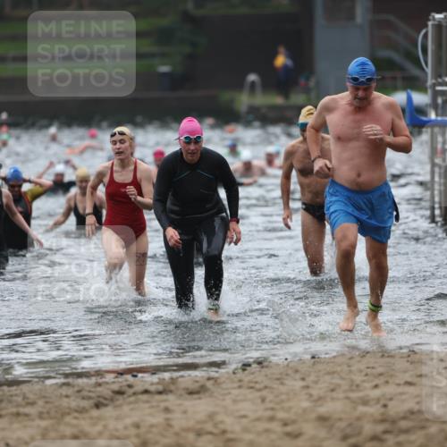13.09.2026 - Stadtparktriathlon Mo-Foto http://msf.ph/oto/10252786 13.09.2026 09:49:17 Schwimmen 221, 223, 230, 249, 270, 283, 328 meine-sportfotos.de