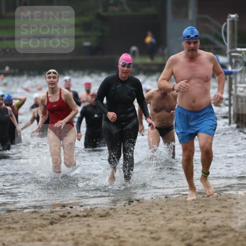 13.09.2026 - Stadtparktriathlon Mo-Foto http://msf.ph/oto/10252793 13.09.2026 09:49:18 Schwimmen 221, 223, 230, 249, 270, 283, 328 meine-sportfotos.de