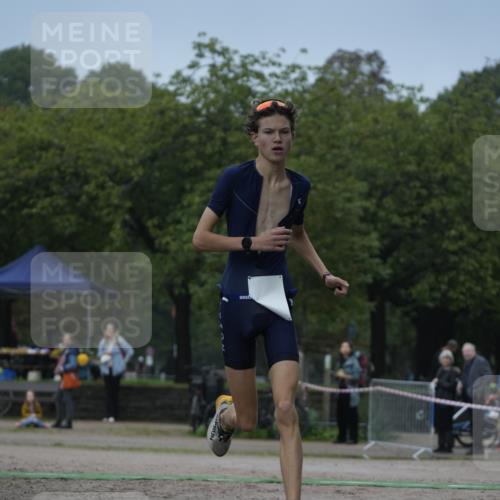 13.09.2026 - Stadtparktriathlon Patografie http://msf.ph/oto/10252812 13.09.2026 09:44:52 Ziel 45 meine-sportfotos.de