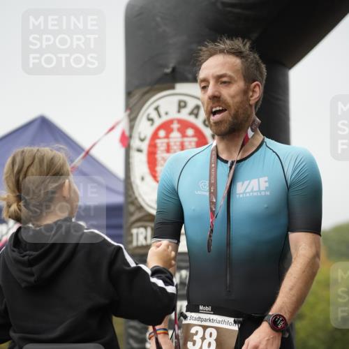 13.09.2026 - Stadtparktriathlon Patografie http://msf.ph/oto/10252832 13.09.2026 09:47:46 Ziel 38 meine-sportfotos.de