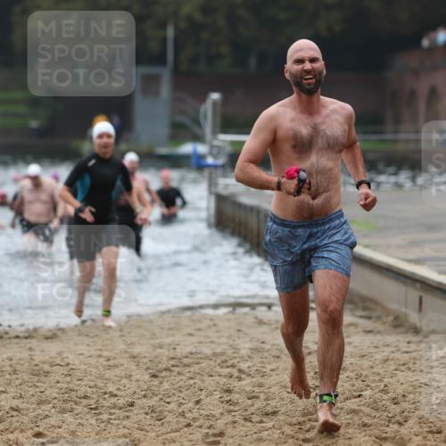 13.09.2026 - Stadtparktriathlon Mo-Foto http://msf.ph/oto/10252858 13.09.2026 09:49:39 Schwimmen 210, 216, 232, 237, 253, 257, 268, 309, 317, 320, 334, 335 meine-sportfotos.de