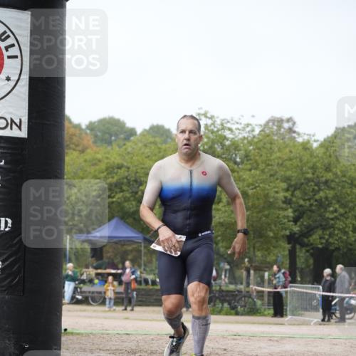 13.09.2026 - Stadtparktriathlon Patografie http://msf.ph/oto/10252886 13.09.2026 09:49:30 Ziel 80, 90 meine-sportfotos.de