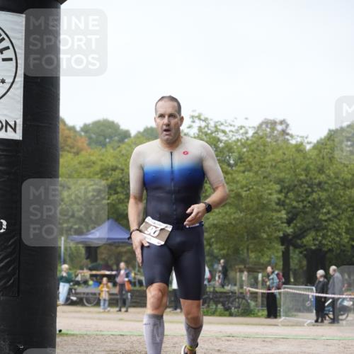 13.09.2026 - Stadtparktriathlon Patografie http://msf.ph/oto/10252888 13.09.2026 09:49:30 Ziel 80, 90 meine-sportfotos.de