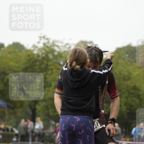 13.09.2026 - Stadtparktriathlon Patografie http://msf.ph/oto/10252928 13.09.2026 09:51:18 Ziel 140 meine-sportfotos.de