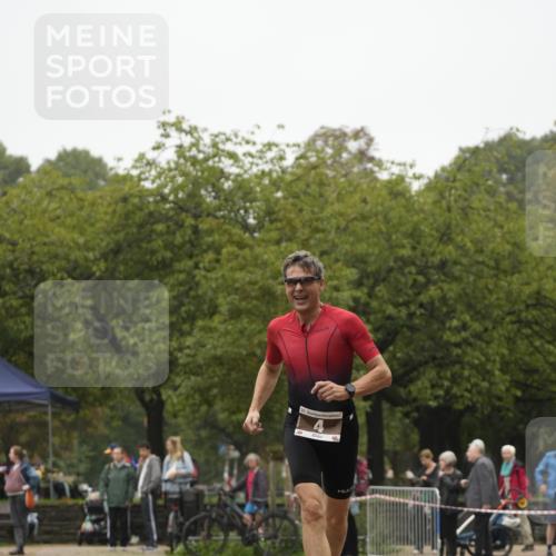13.09.2026 - Stadtparktriathlon Patografie http://msf.ph/oto/10252933 13.09.2026 09:51:36 Ziel 4 meine-sportfotos.de