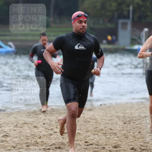 13.09.2026 - Stadtparktriathlon Mo-Foto http://msf.ph/oto/10252953 13.09.2026 09:50:01 Schwimmen 245, 248, 292, 297, 303, 316 meine-sportfotos.de